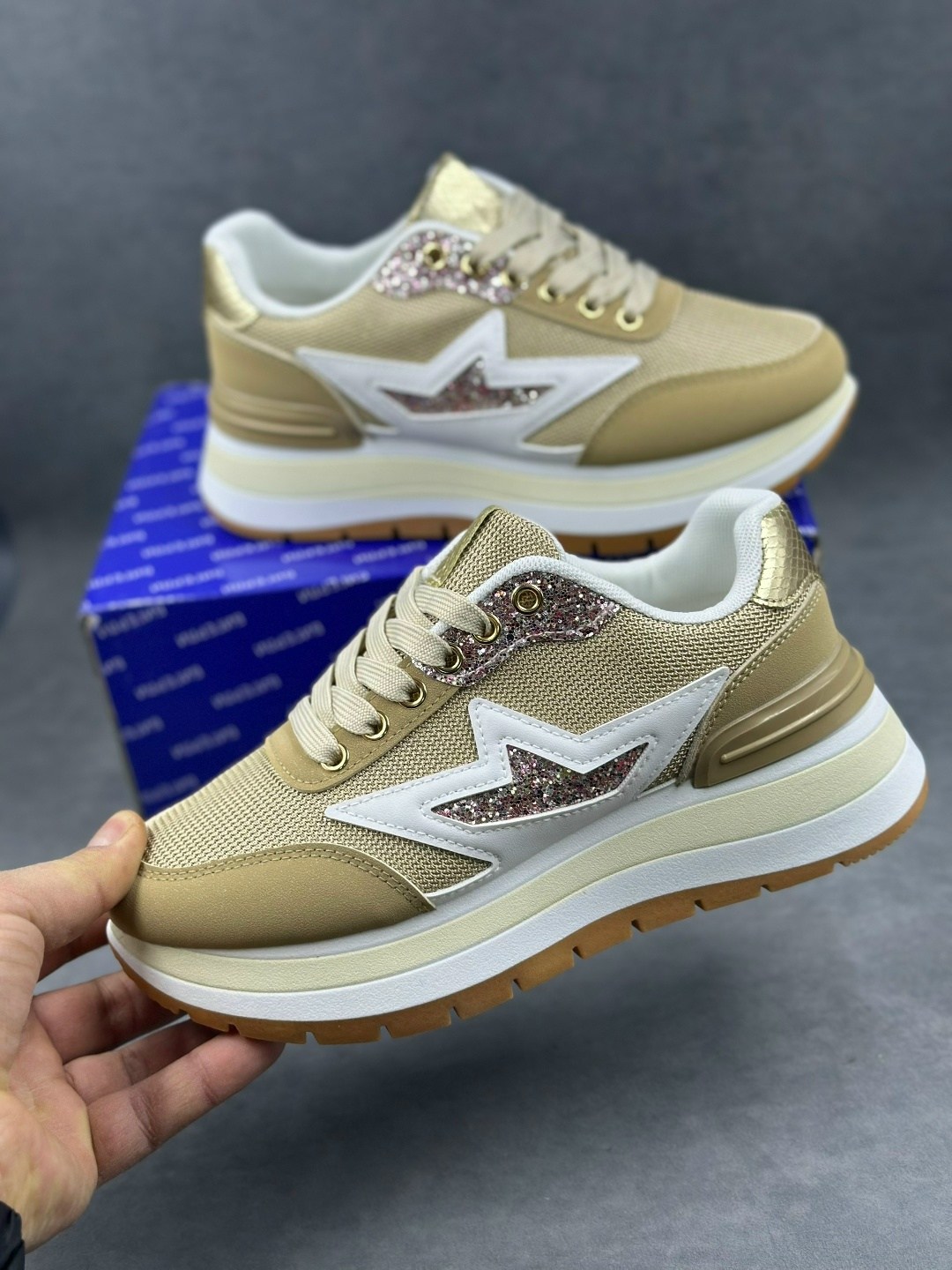 кроссовки женскиe,кроссовки,бежевые кроссовки,кроссовки модные, кроссовки