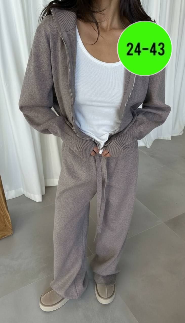 трикотажные костюмы,костюм двойка кашемир,женский костюм,костюм с кашемиром,трикотажный брючный костюм