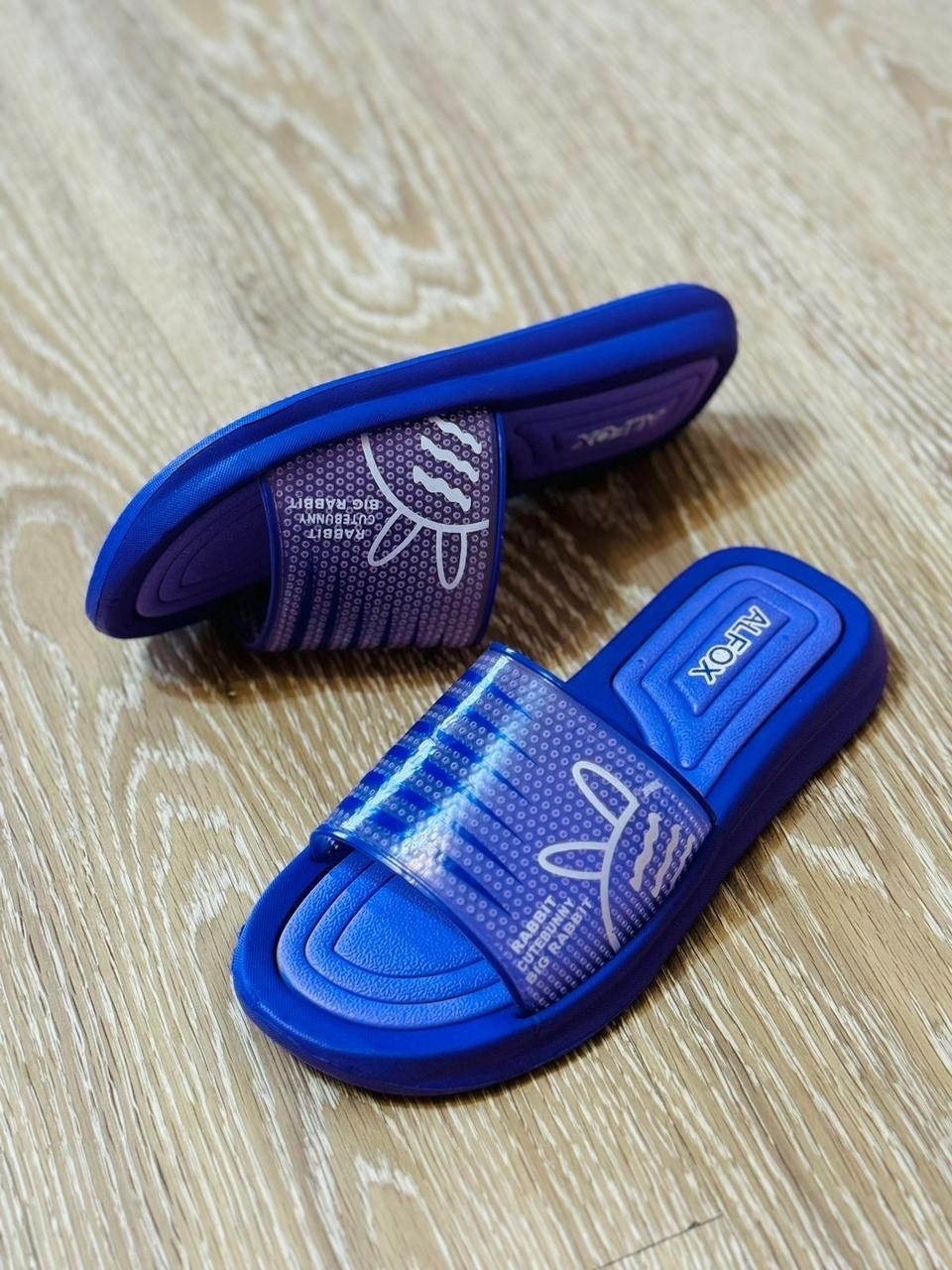 тапки женские,шлепанцы женские,,тапочки модные,массажные тапочки