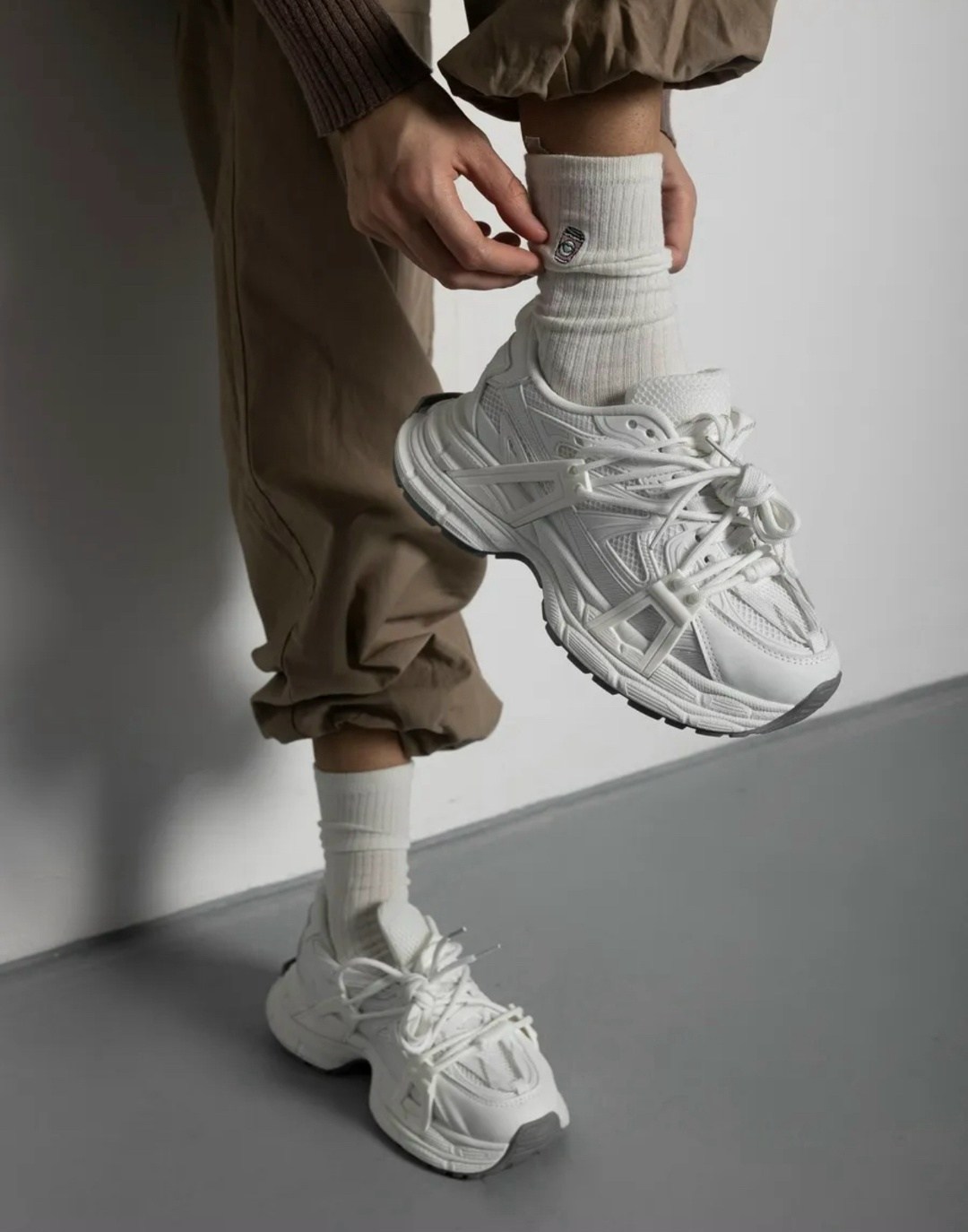 кроссовки женскиe,кроссовки,,высокие кроссовки женские,модные кроссовки