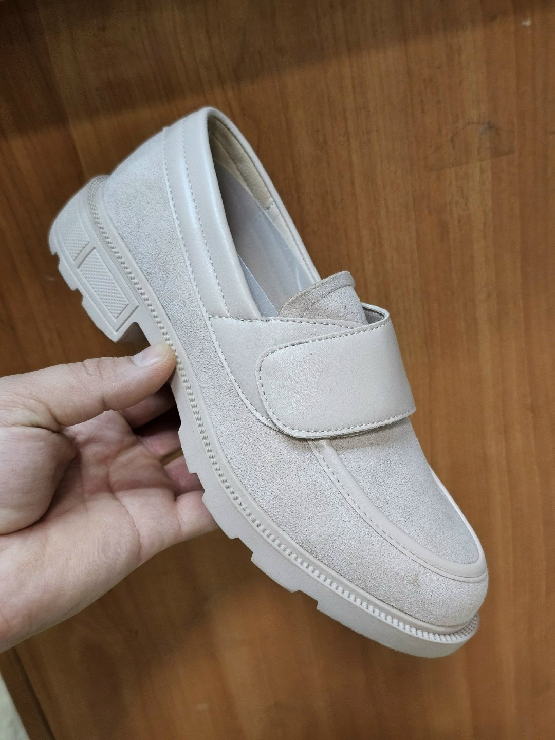 ,лоферы женские,модные лоферы, женская,лоферы повседневные