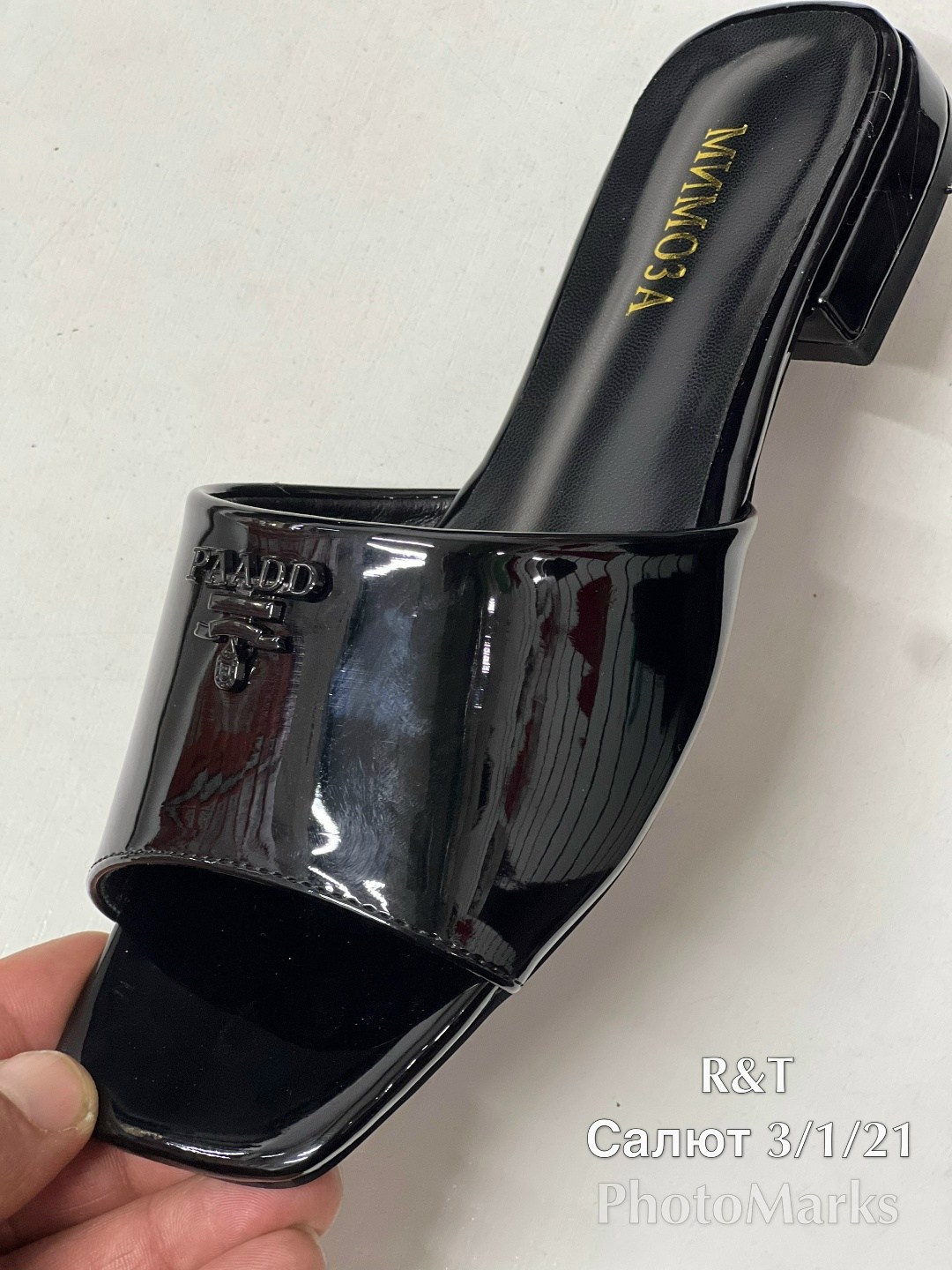 ,шлепанцы женские,шлепки прада,женские шлепанцы prada,тапочки прада