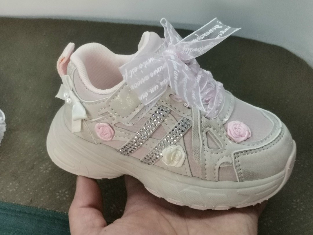 ,кроссовки для девочек,кроссовки для девочки детские,детские кроссовки,детская  для девочек