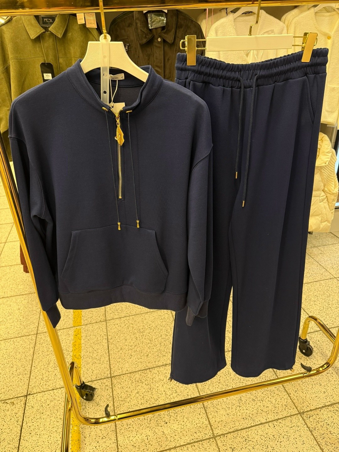 спортивный костюм,спортивные костюмы женские,повседневный костюм,спортивные костюмы двойка,спортивный костюм brunello cucinelli