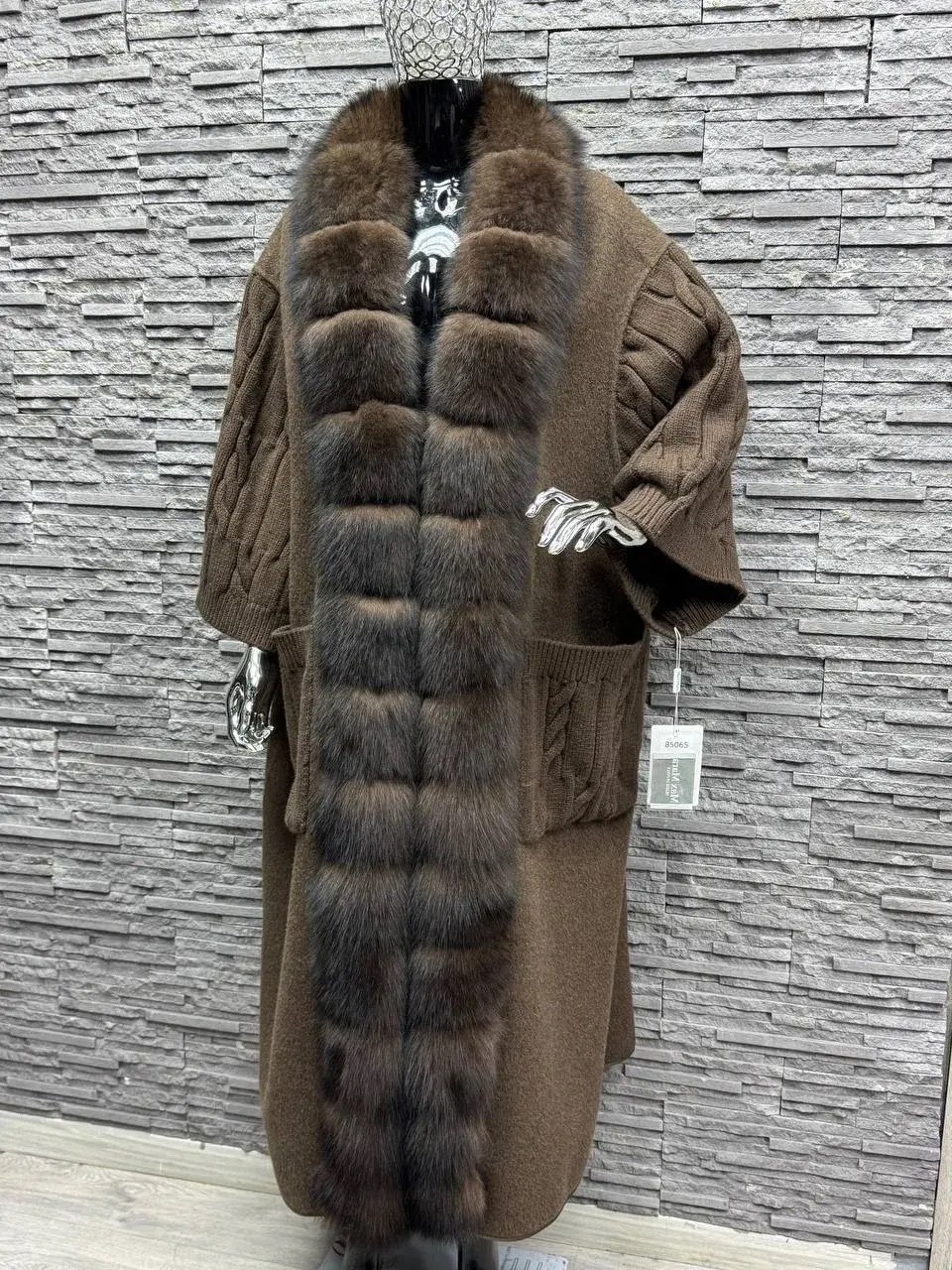 кардиган с мехом песца,кардиган с мехом,длинный кардиган с мехом,пальто с мехом,меховой кардиган