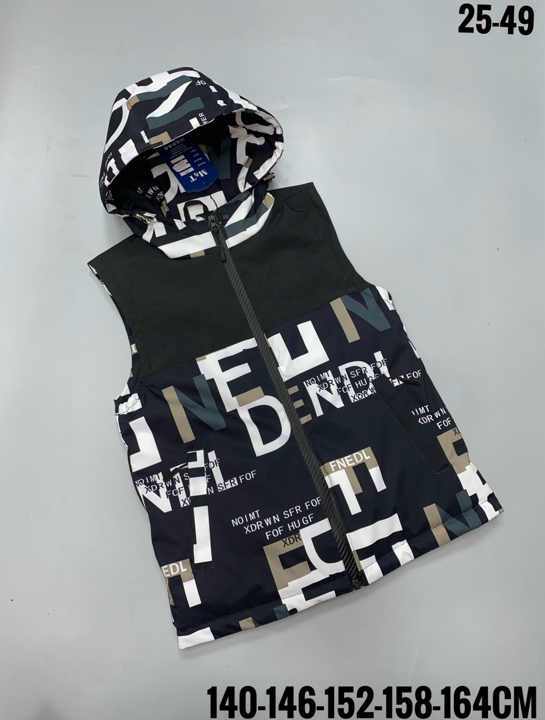 демисезонный жилет,жилет с утеплителем,жилет детский,жилет подростковая,жилетка детская