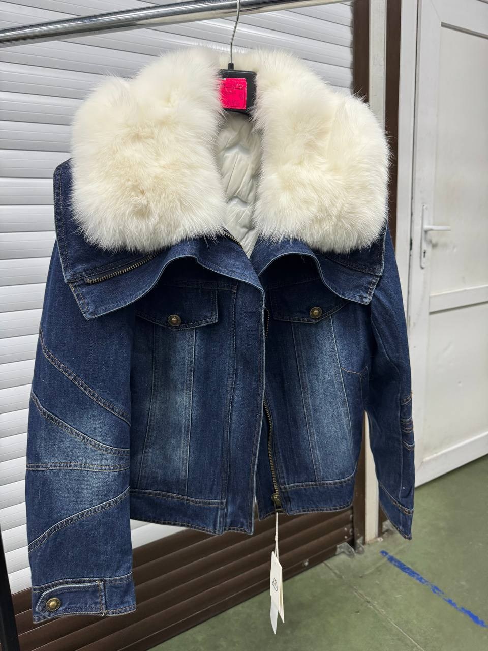 куртка джинсовая,джинсовая куртка с натуральным мехом женская,джинсовая куртка с мехом,джинсовая куртка с мехом женская,джинсовка с мехом
