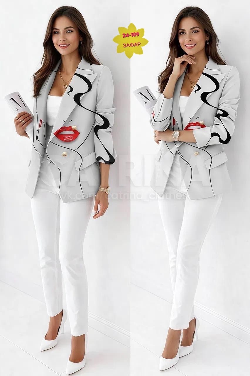 белый женский костюм,костюм белый брючный,женские костюмы,женские брючные костюмы,жакет с принтом
