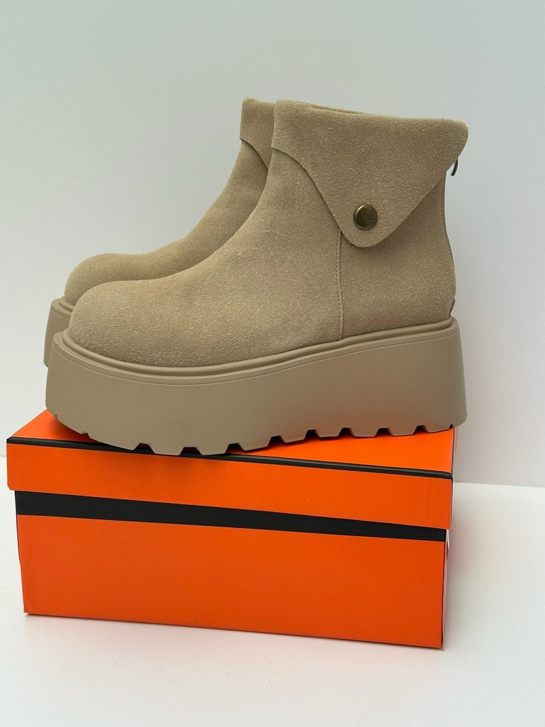 женские ботинки на платформе,женские ботинки,,женские ботильоны на платформе, женская