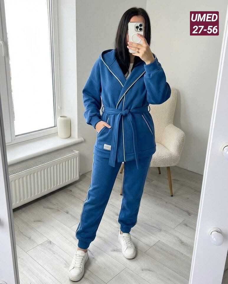 костюм женский,спортивный женский костюм,костюм женский на флисе,костюм на флисе,спортивные костюмы