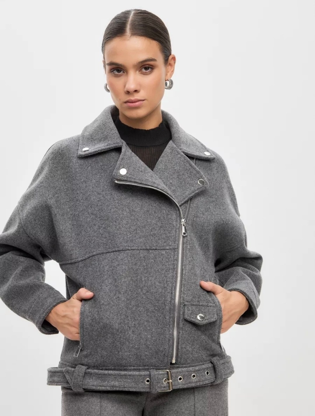 куртка из пальтовой ткани серая,полупальто-косуха из драповой ткани серый,полупальто-косуха из драповой ткани цвет серый,куртка fly из пальтовой ткани темно-серая из шерсти,куртка из пальтовой ткани