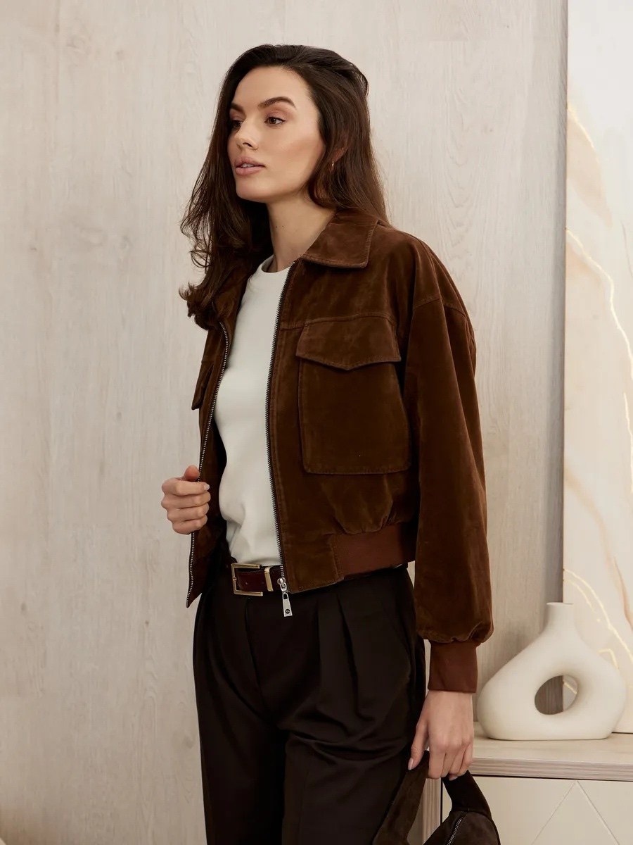 замшевая куртка,бомбер из экозамши,женская куртка бомбер из эко замши коричневого цвета,куртка из экозамши,куртка бомбер замшевая