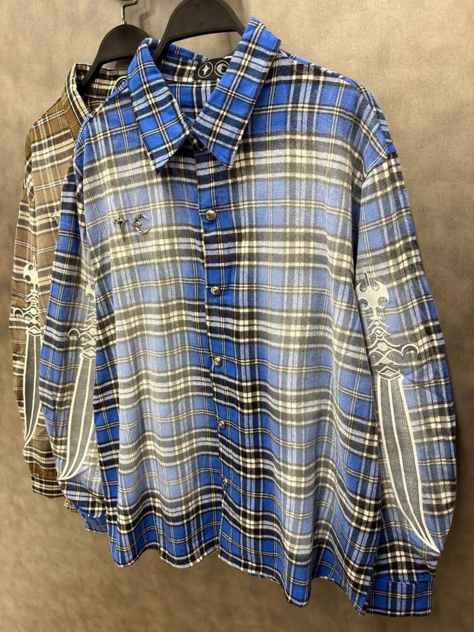 клетчатая рубашка,рубашка с длинными рукавами,рубашка модная,мужская клетчатая рубашка,мужская клетчатая рубашка с длинными рукавами