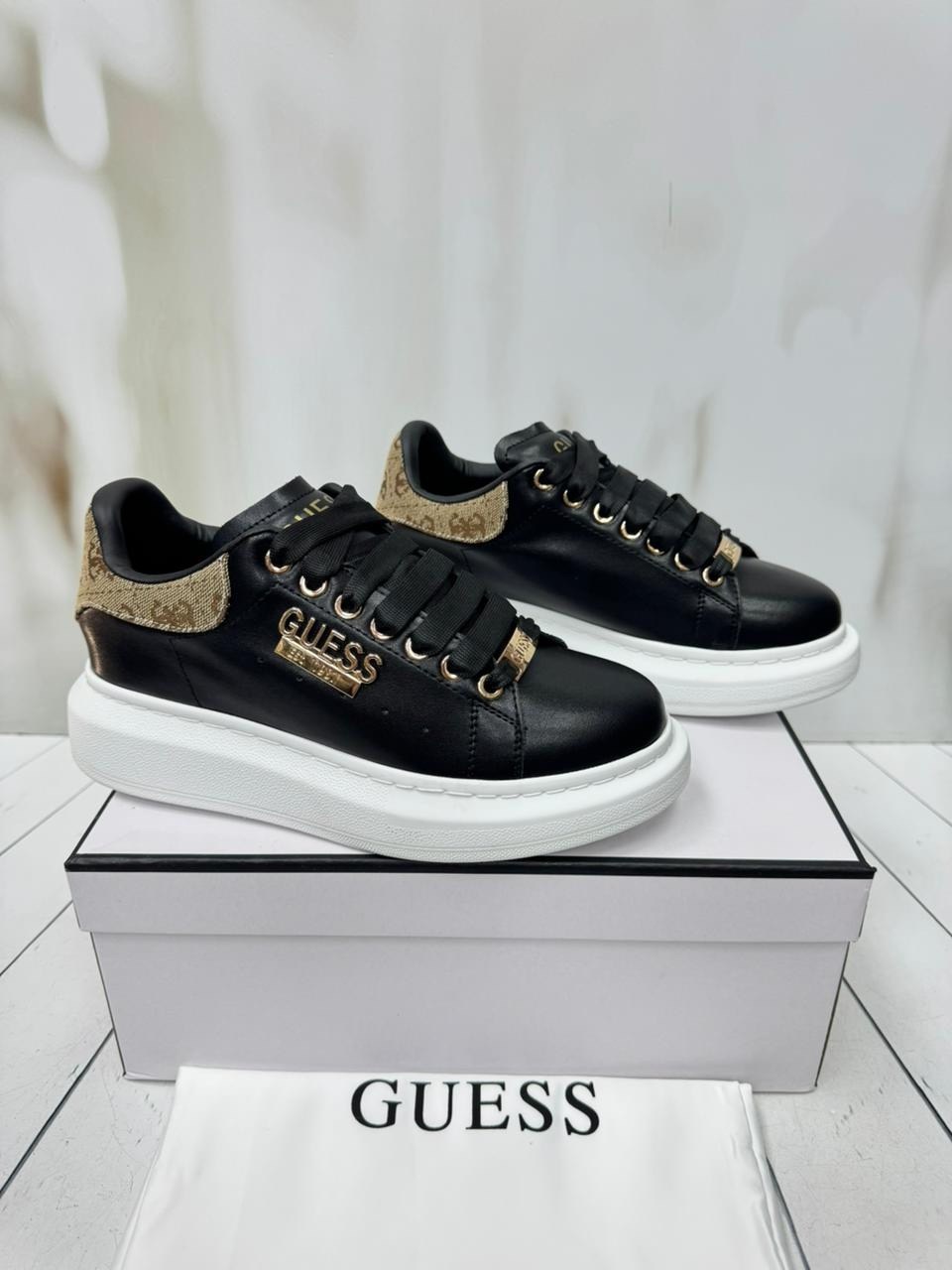 ,кеды guess,кроссовки женскиe,обуви,кроссовки guess