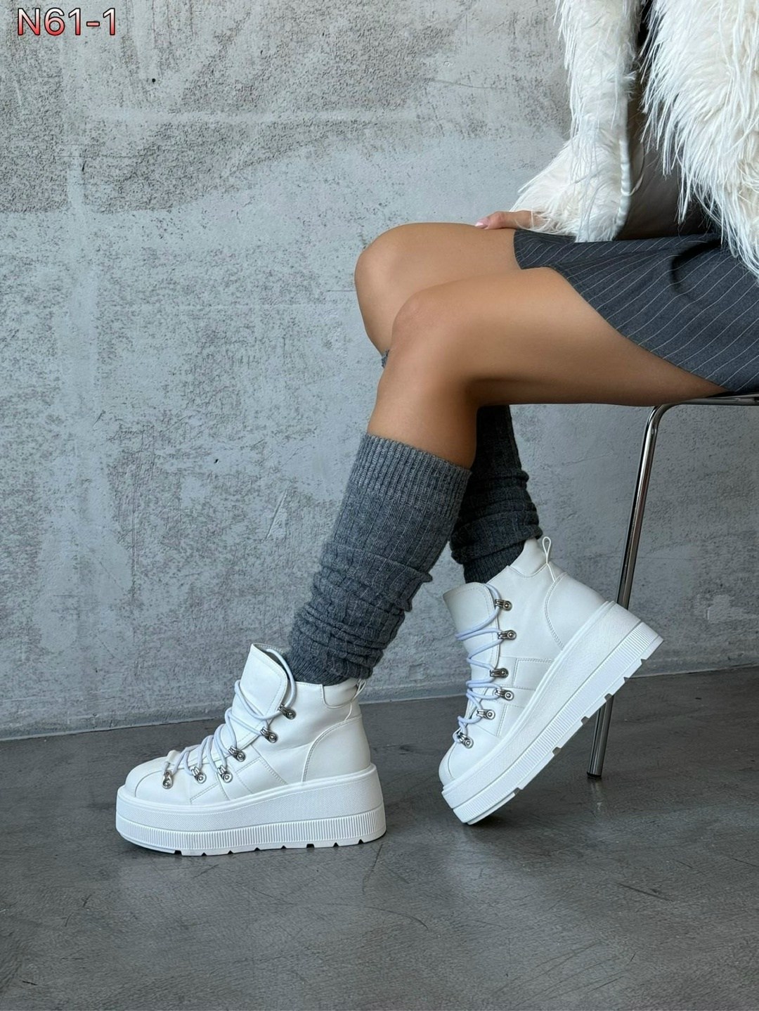 ,фешион зимняя  белые ботинки женские,ботинки белые женские,кроссовки женскиe,ботинки белые женские на платформе