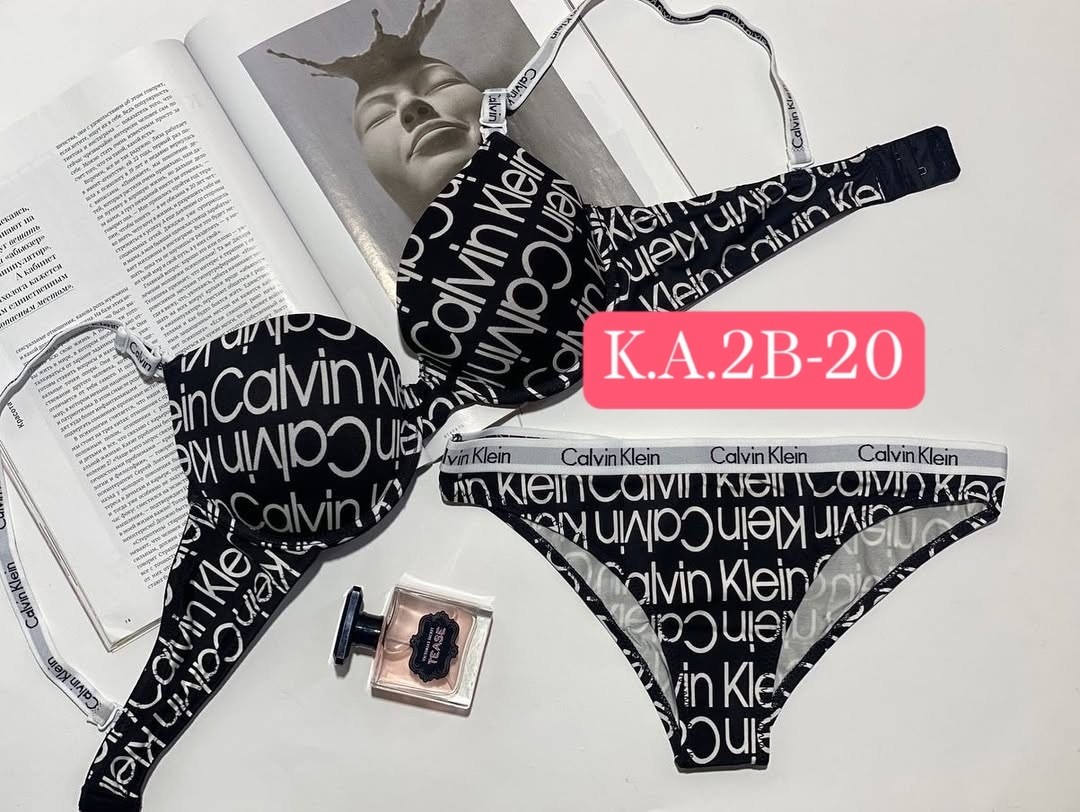 комплект белья calvin klein,комплект женского нижнего белья,комплект нижнего белья calvin klein,набор белья calvin klein,комплект нижнего белья
