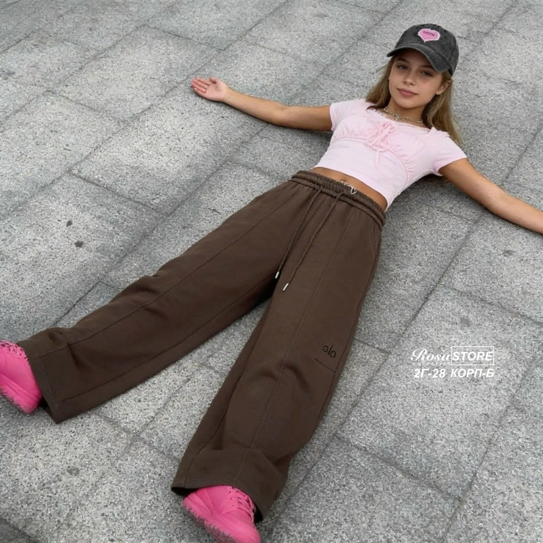 спортивные брюки,женские спортивные брюки,женские спортивные штаны,спортивные широкие штаны,штаны спортивные