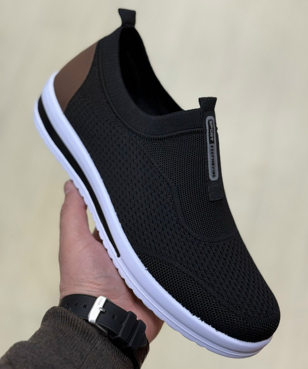 ,кроссовка мужской,мужские кроссовки,спортивная  мужская,мужская  кроссовки