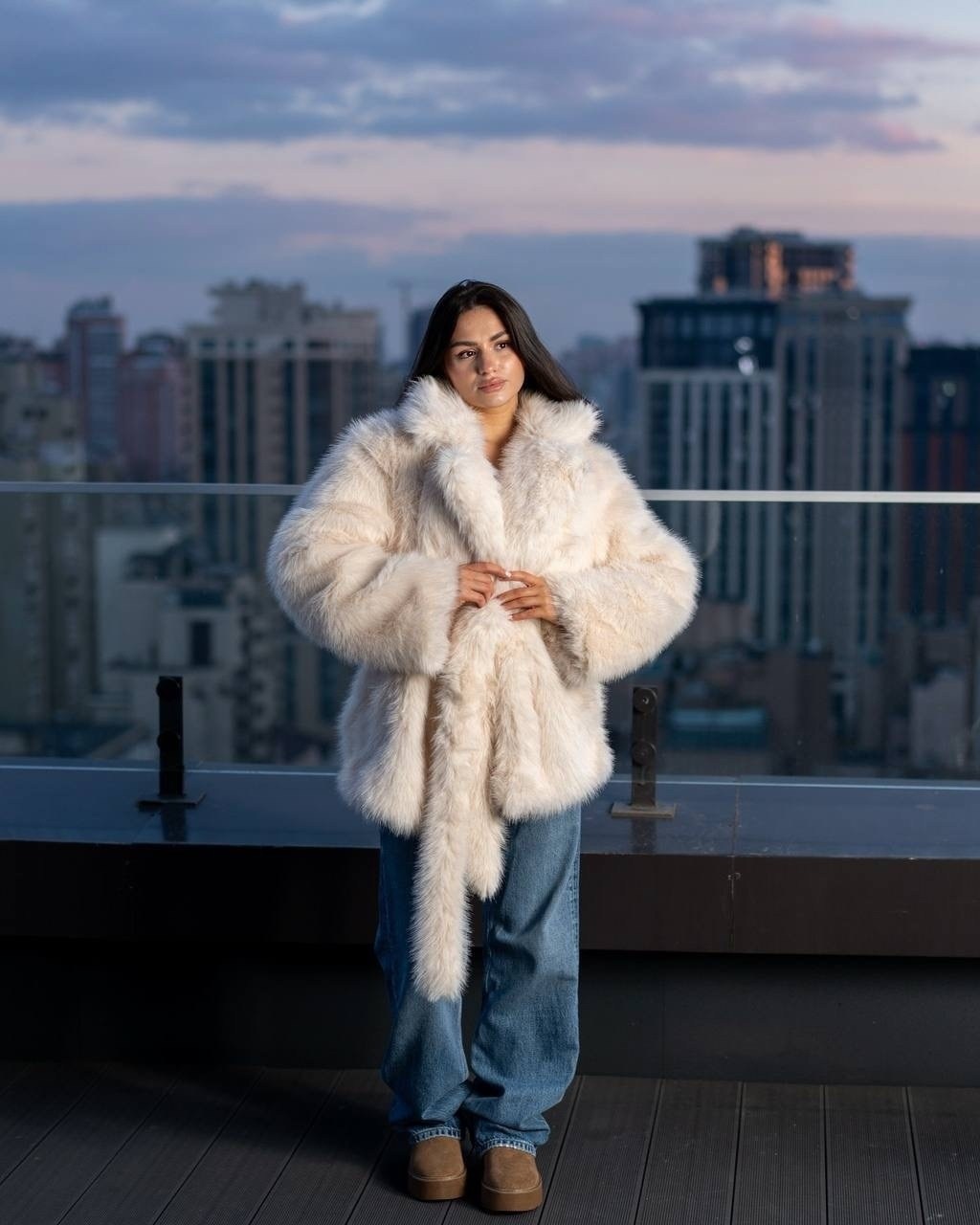шуба из экомеха,удлиненная шуба,шуба стиль,шуба модная,шуба женская