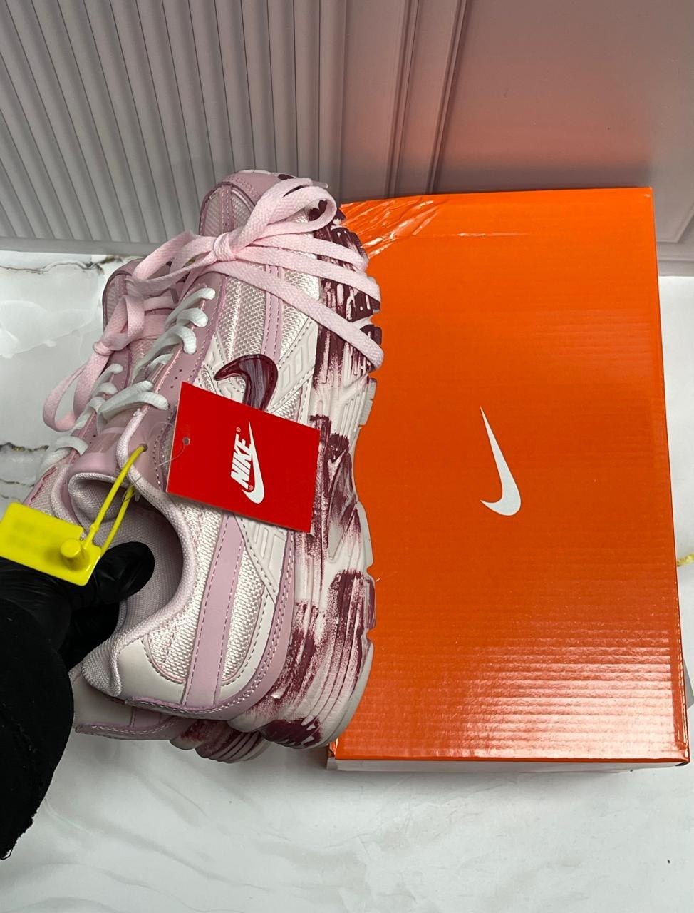 женские кроссовки nike initiator "pink",кроссовки для женщин nike initiator pink,кроссовки nike initiator pink,кроссовки nike initiator розовые,кроссовки nike initiator slip resistant розовые