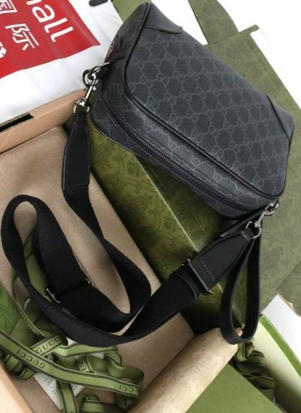 сумка мужская gucci,мужская сумка через плечо gucci,сумка через плечо gucci,сумка гуччи суприм через плечо,сумка gucci