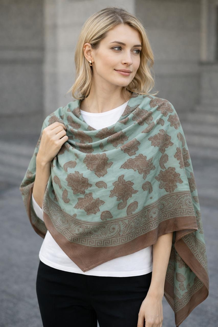 шелковый платок,платок женский,платок,атласный платок,шелковый женский платок