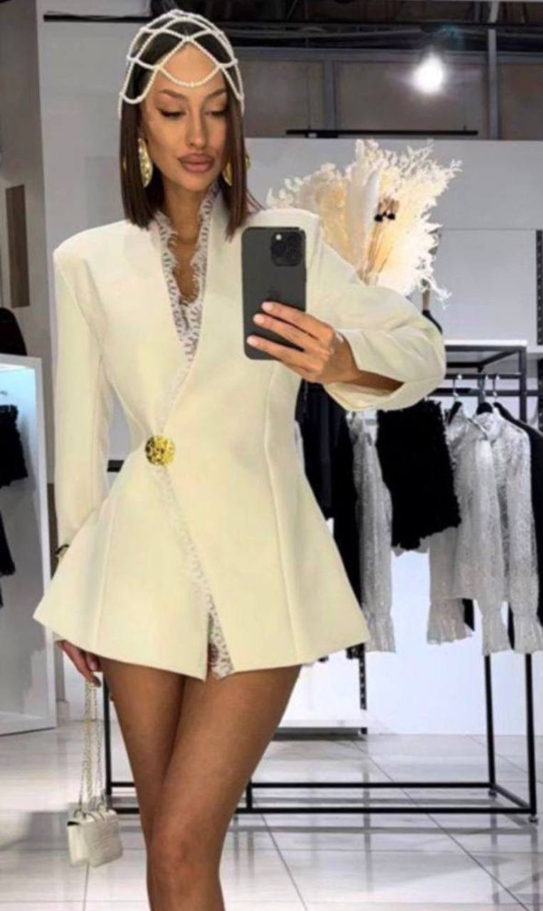 модное платье,костюм женский,стильные наряды,шикарная одежда