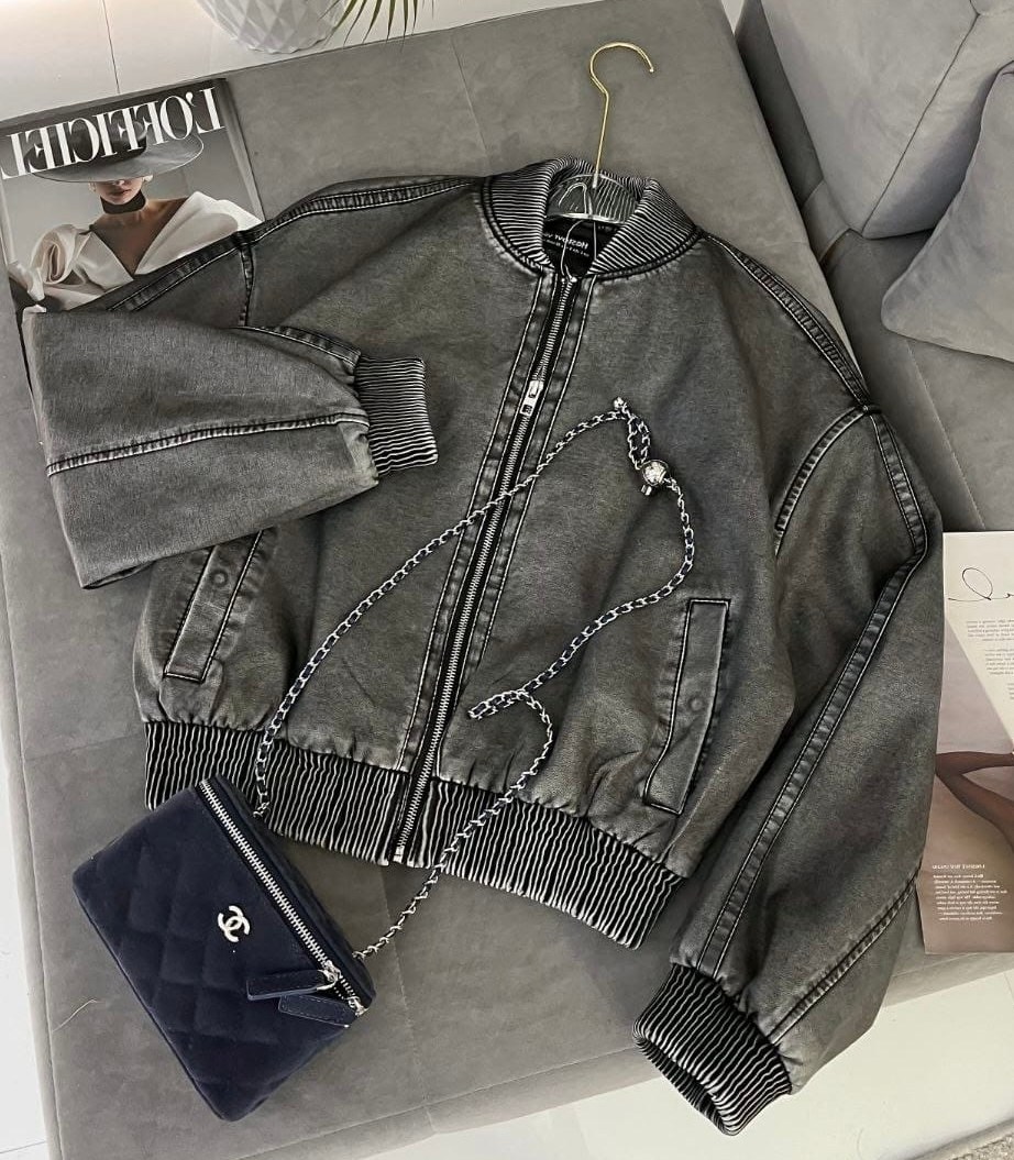 куртка-бомбер,кожаная куртка бомбер,куртка бомбер женская,кожаный бомбер оверсайз,куртка-бомбер женская демисезонная из искусственной кожи свободного покроя