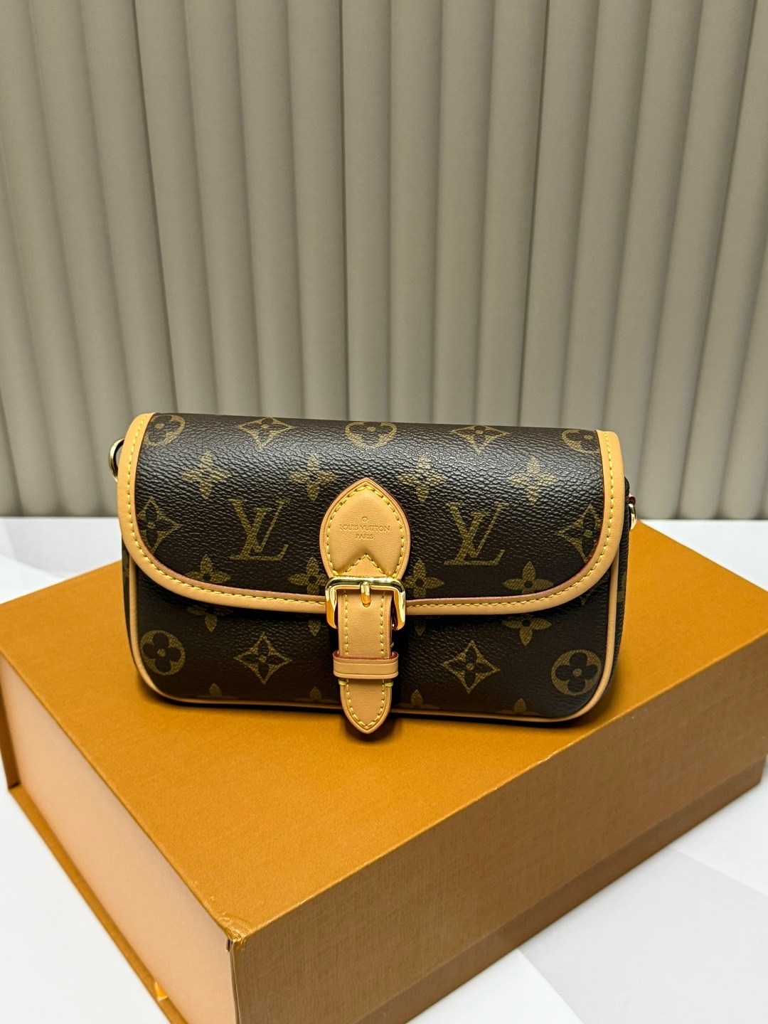 сумка louis vuitton,louis vuitton сумка на плечо,женская сумка louis vuitton,сумка луи виттон,модная сумка