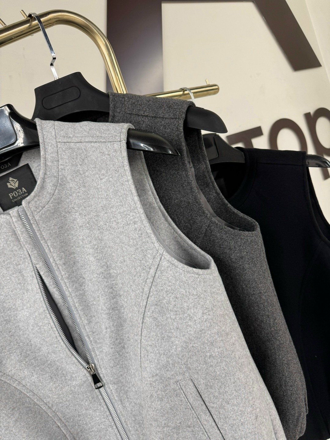 жилет мужской,двусторонний жилет,жилет,жилет с воротником,жилет двухсторонний