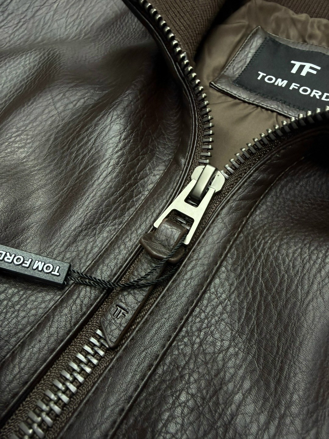 кожаная куртка,кожаная куртка мужская,кожаная куртка для мужчин,кожаная куртка мужская бомбер,зимняя кожаная куртка