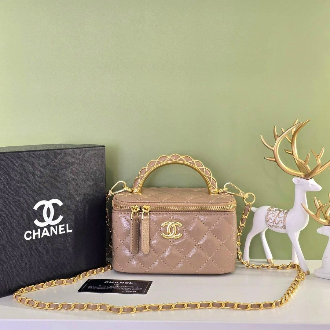 chanel сумка,сумка chanel женская,сумка на плечо chanel,косметичка chanel,сумка через плечо chanel люкс