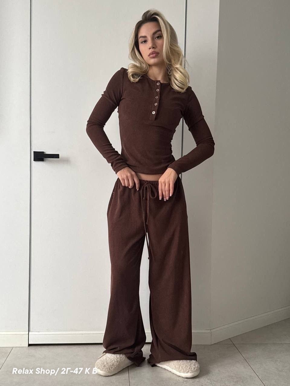 стильные костюмы,летние брючные костюмы,костюм,костюм женский с капри,широкие брюки