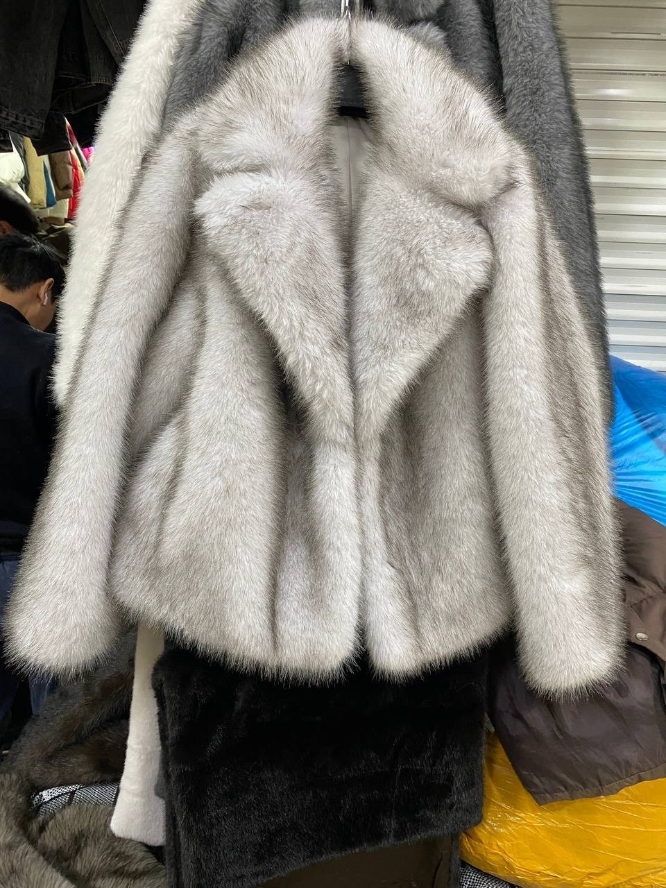 женская шуба из искусственного лисьего меха,женская куртка из искусственного меха,женская шуба,меховая куртка,женское пальто из искусственного лисьего меха