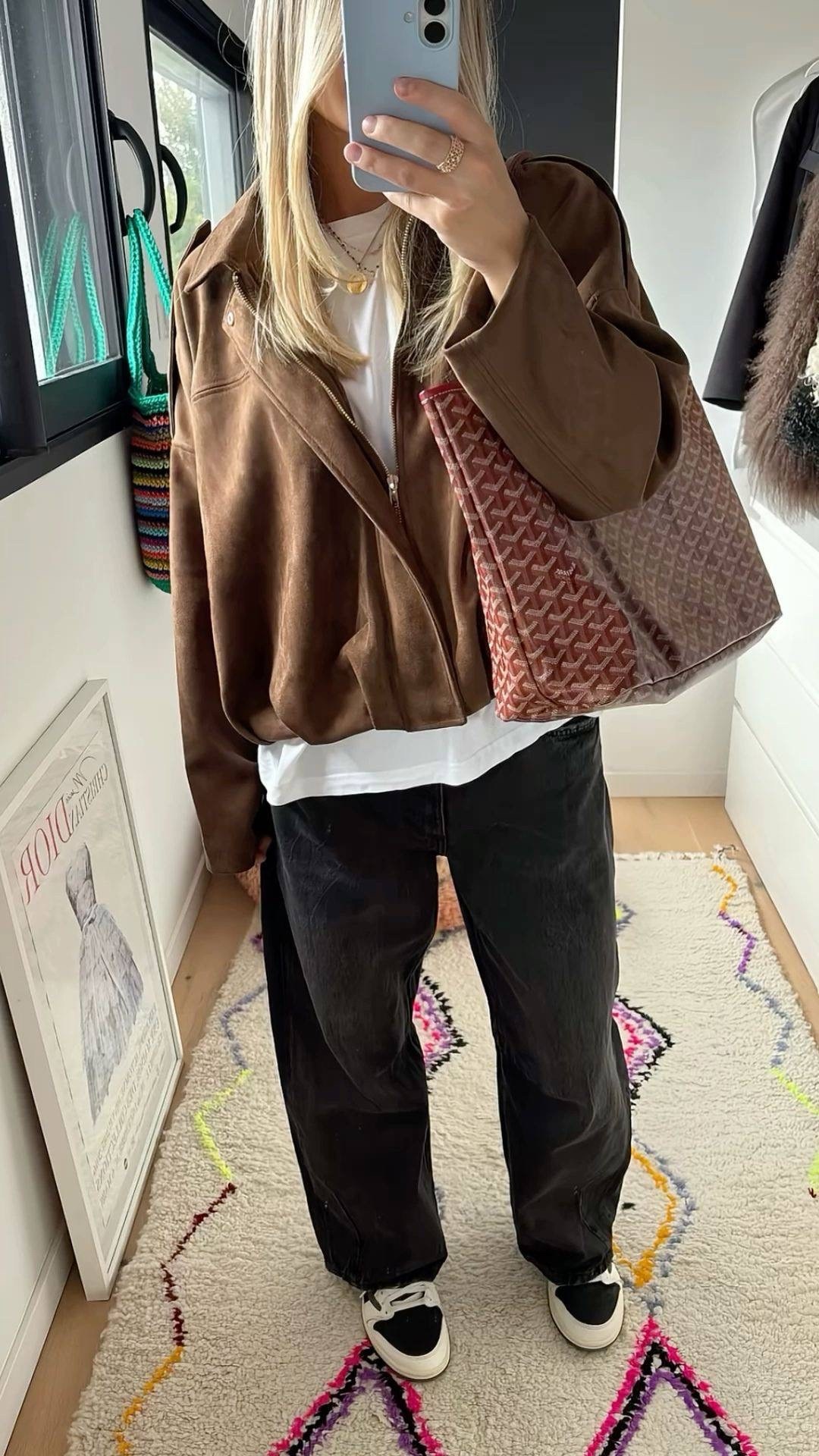 куртка бомбер,бомбер замшевый оверсайз athe.brand,замшевая куртка,куртка бомбер свободного кроя