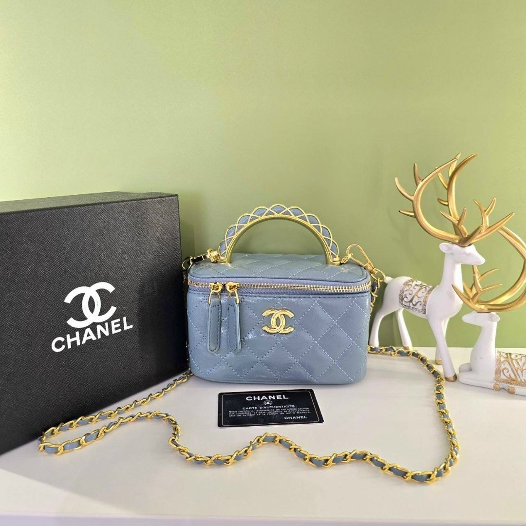 chanel сумка,сумка chanel женская,сумка на плечо chanel,косметичка chanel,сумка через плечо chanel люкс