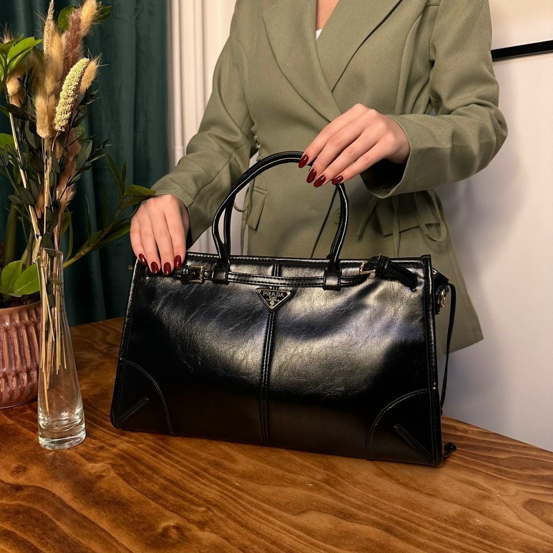 сумки,сумка саквояж эконика черная,сумка-саквояж,женская кожаная сумка,сумка женская