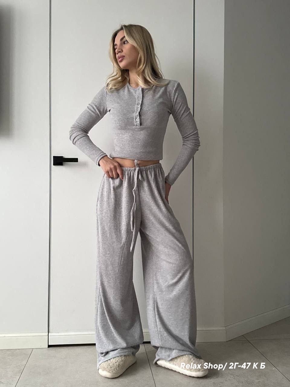 стильные костюмы,летние брючные костюмы,костюм,костюм женский с капри,широкие брюки