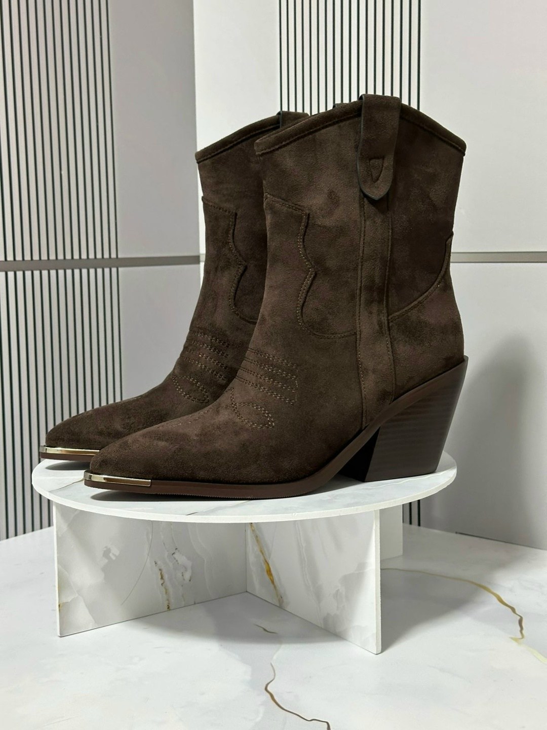 казаки женские,сапоги казаки,,казаки  женская,казаки ботинки женские