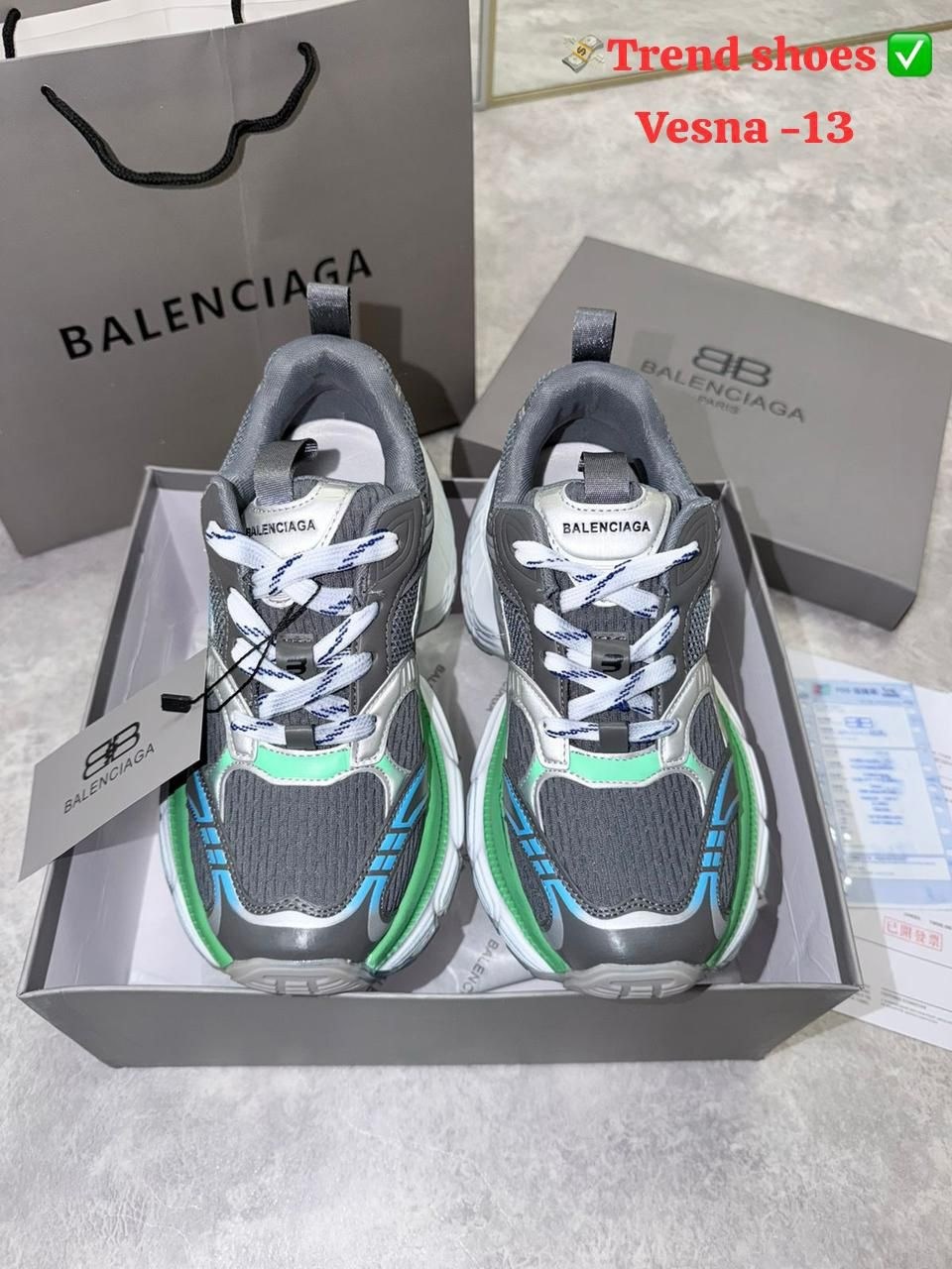 кроссовки balenciaga женские,кроссовки balenciaga,кроссовки спортивные balenciaga,кроссовки баленсиага со стразами, balenciaga