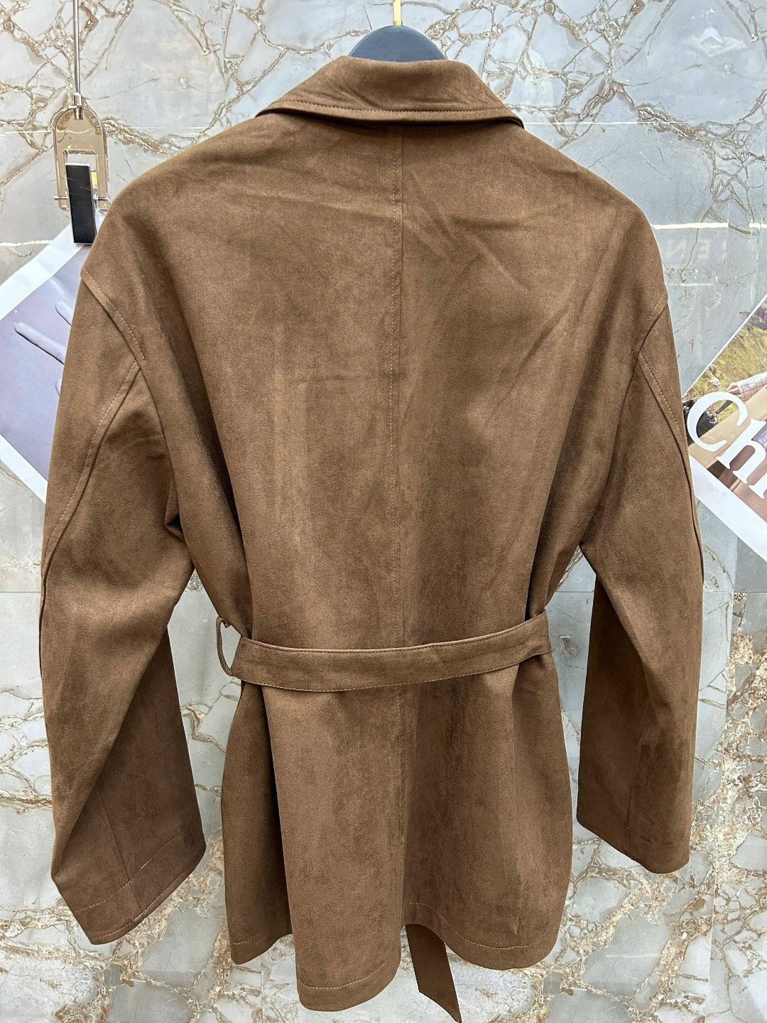 замшевая куртка miu miu,замшевая куртка,пиджак в размер ткань замша,куртка замшевая женская,miu miu женская кожаная куртка