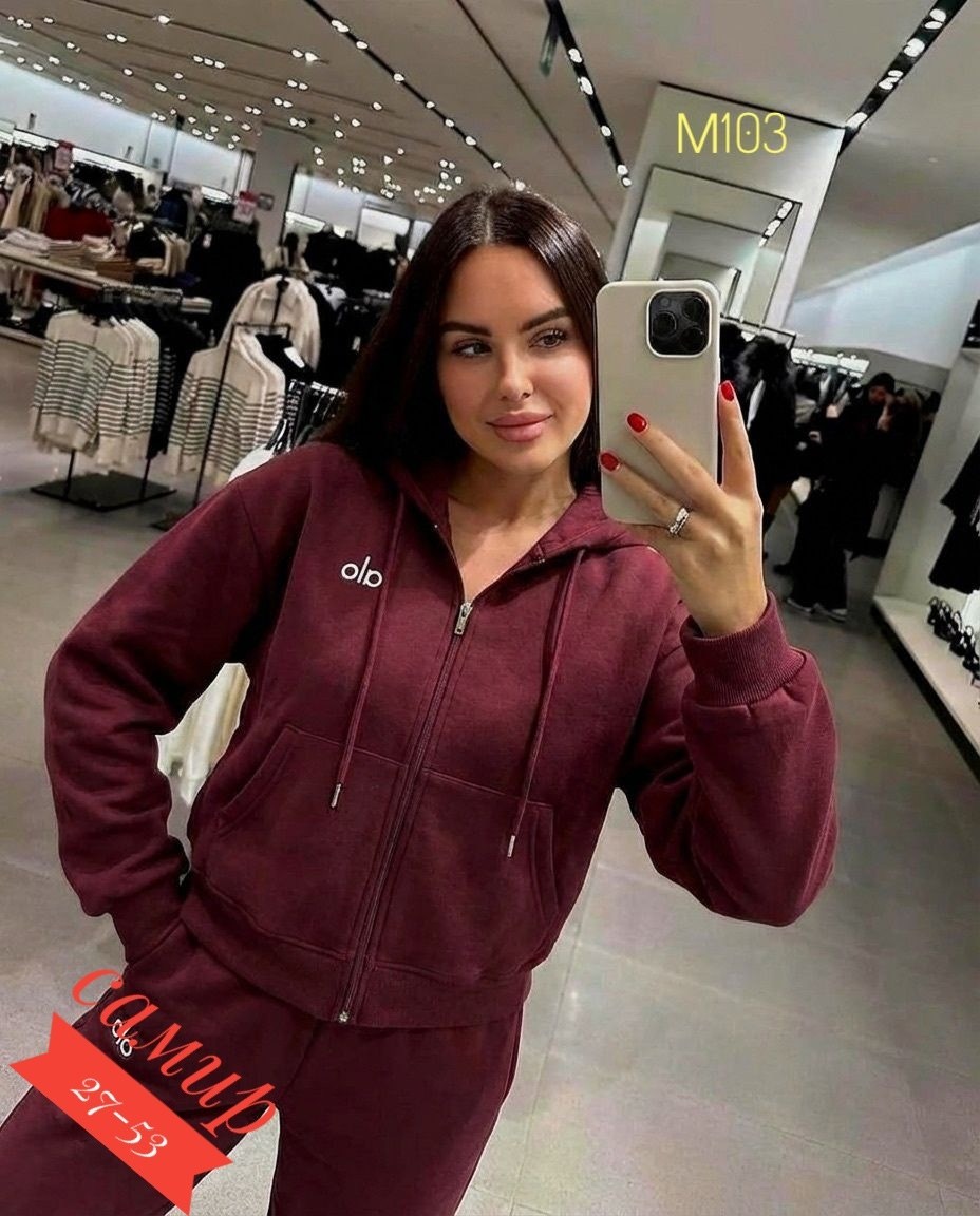 cпортивный костюм велюровый,костюм спортивный женский,костюм велюровый женский,костюм женский,спортивный костюм на флисе женский