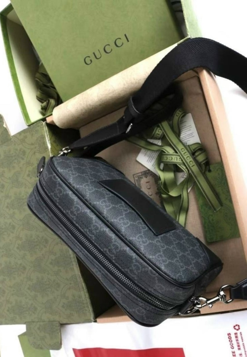 сумка мужская gucci,мужская сумка через плечо gucci,сумка через плечо gucci,сумка гуччи суприм через плечо,сумка gucci