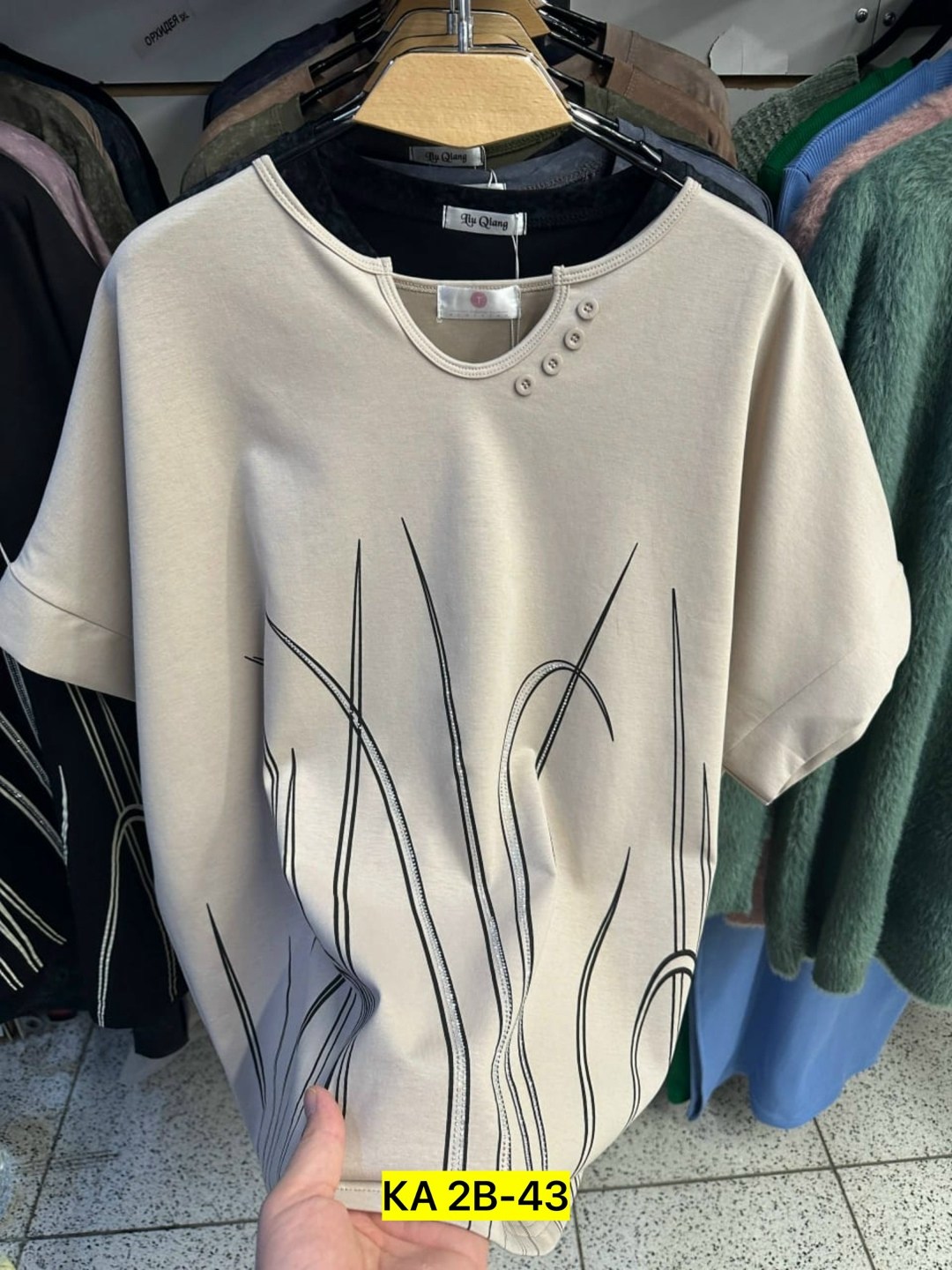 женская футболка больших размеров,футболки женская,футболка больших размеров для женщин,туника нарядная,женской одежды