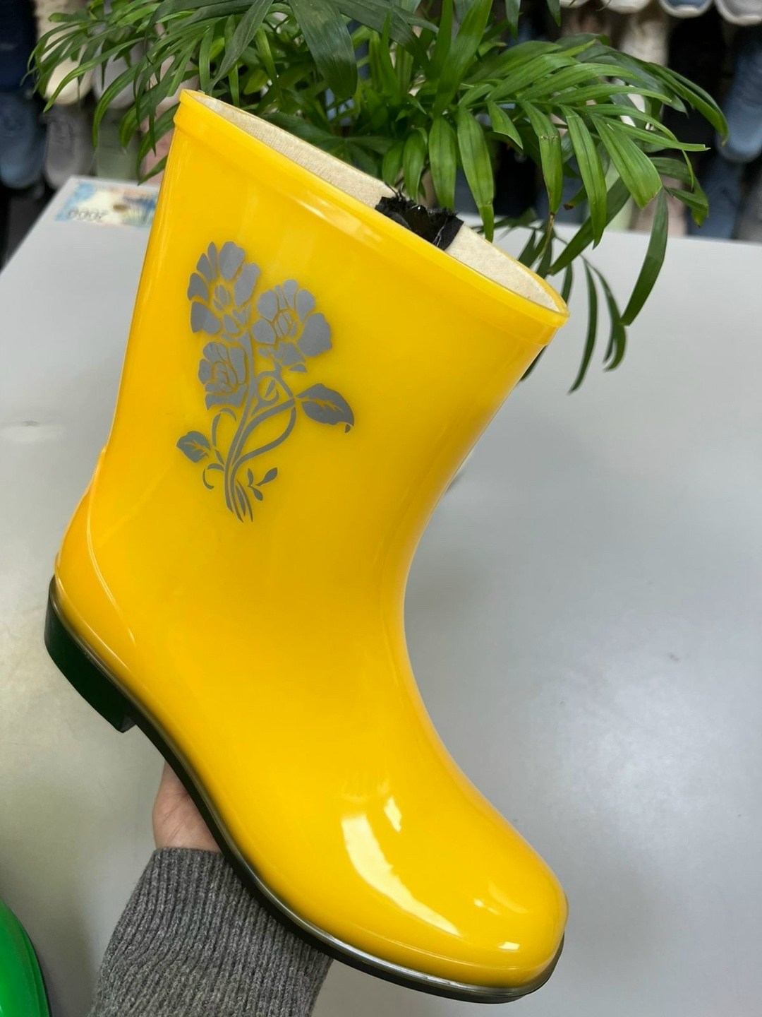 резиновые сапоги,резиновые сапоги женские,желтые резиновые сапоги,,сапожки