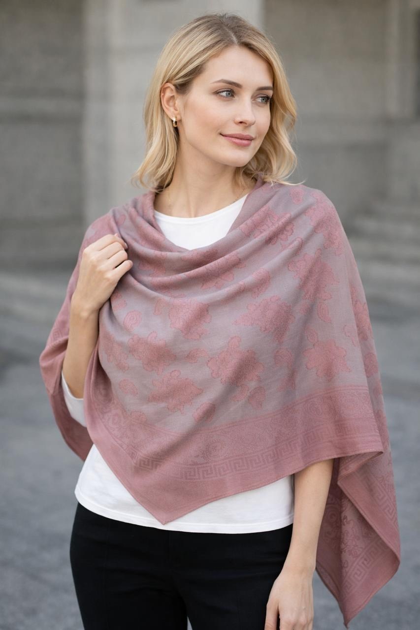 шелковый платок,платок женский,платок,атласный платок,шелковый женский платок