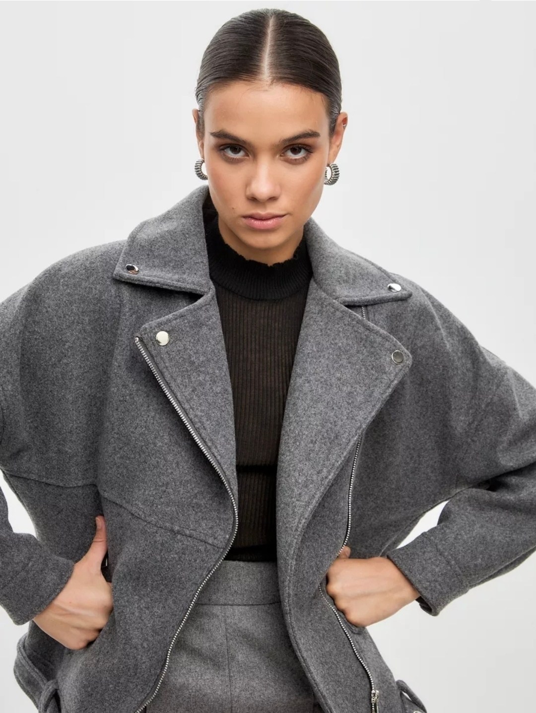 куртка из пальтовой ткани серая,полупальто-косуха из драповой ткани серый,полупальто-косуха из драповой ткани цвет серый,куртка fly из пальтовой ткани темно-серая из шерсти,куртка из пальтовой ткани