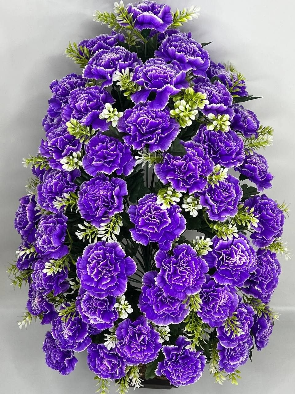 корзина ритуальная из искусcтвенных цветов,ритуальные цветы,искусственные цветы,искусственные цветы для кладбища,ритуальные венки