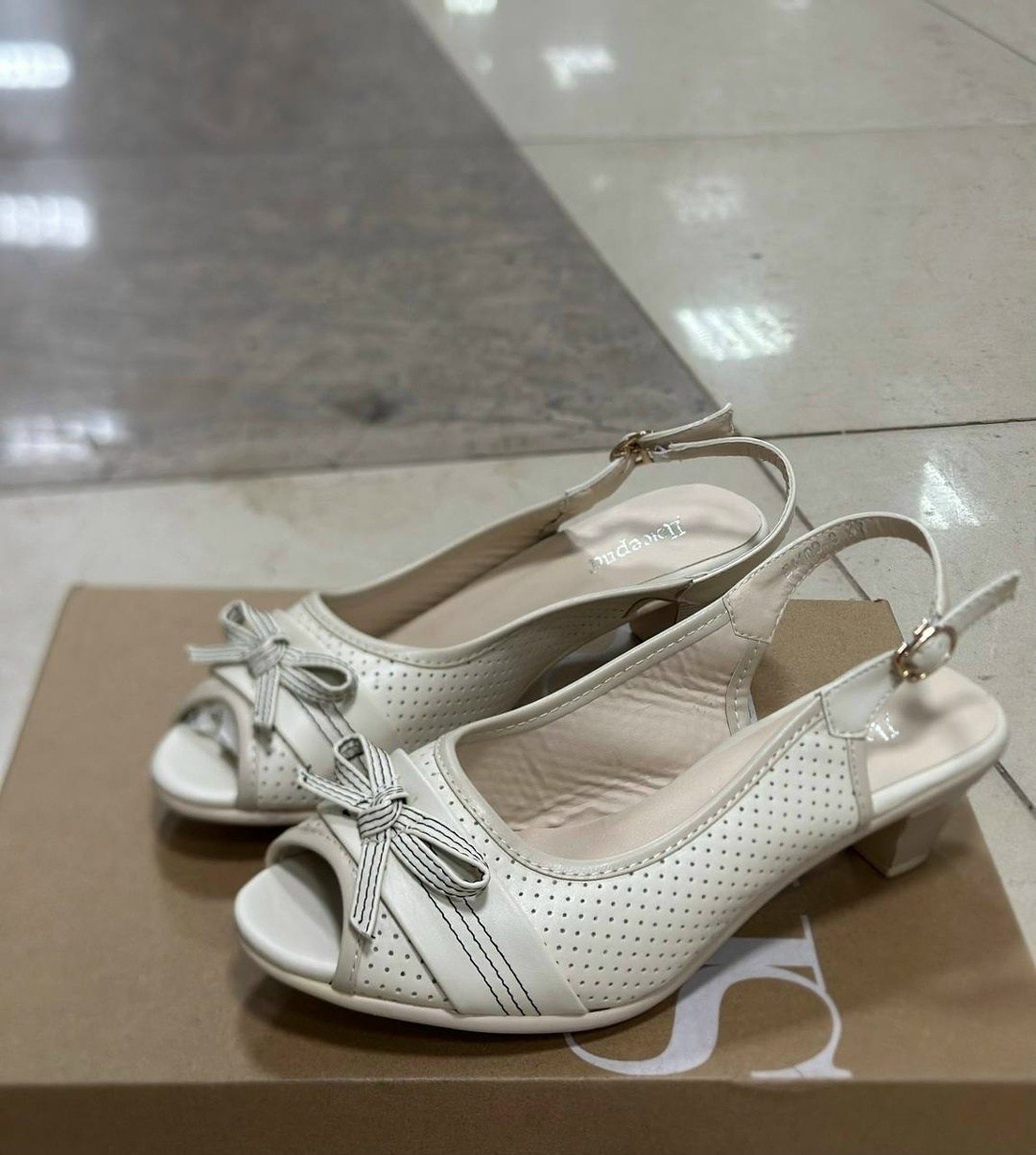 босоножки белые,босоножки для девочек,нарядные босоножки,босоножки сандали,босоножки детские