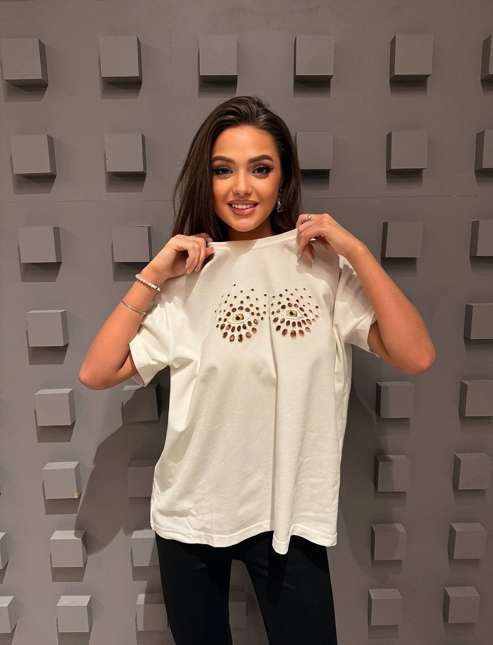 футболки женская,футболка женская оверсайз,стильная кофта,стильная футболка,футболка в стиле оверсайз